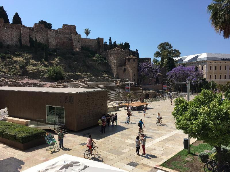 Teatro Romano 7 & 8 Малага Номер фото